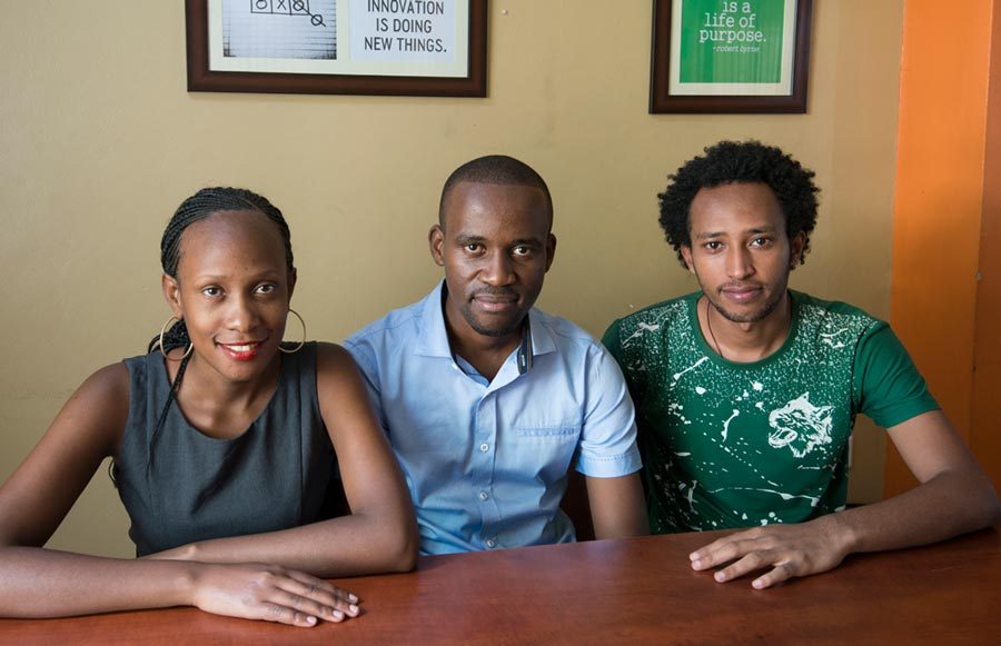 妈妈ope创始人：Olivia Koburongo（左），Brian Turyabagye（中心），Besufekad Shifferaw（右）