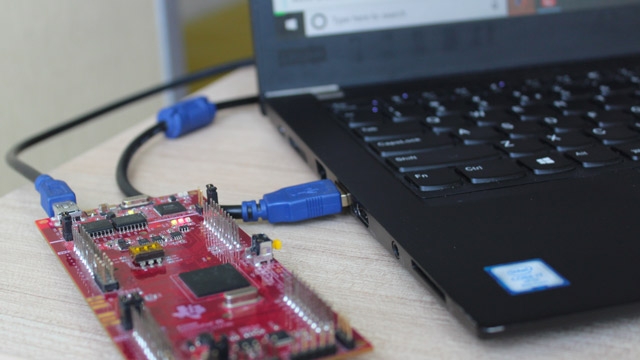 安装用于TI C2000处理器的Embedded Co万博1manbetxder支持包，并使用硬件支持包部署一个Simulink模型，以闪烁TI F28379D LaunchPad万博1manbetx上的板载LED。
