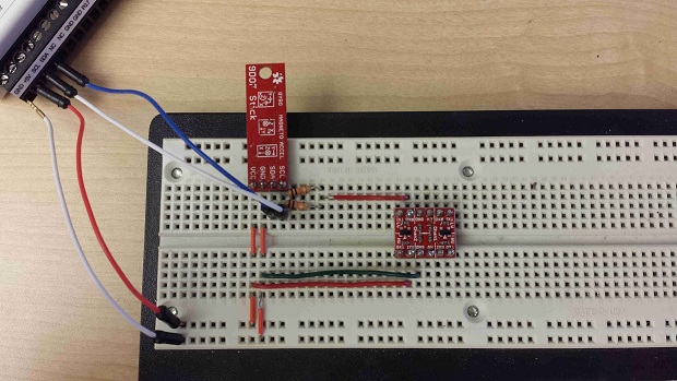 Tap detection with ADXL345 accelerometer chip using the NI USB 8451 adaptor