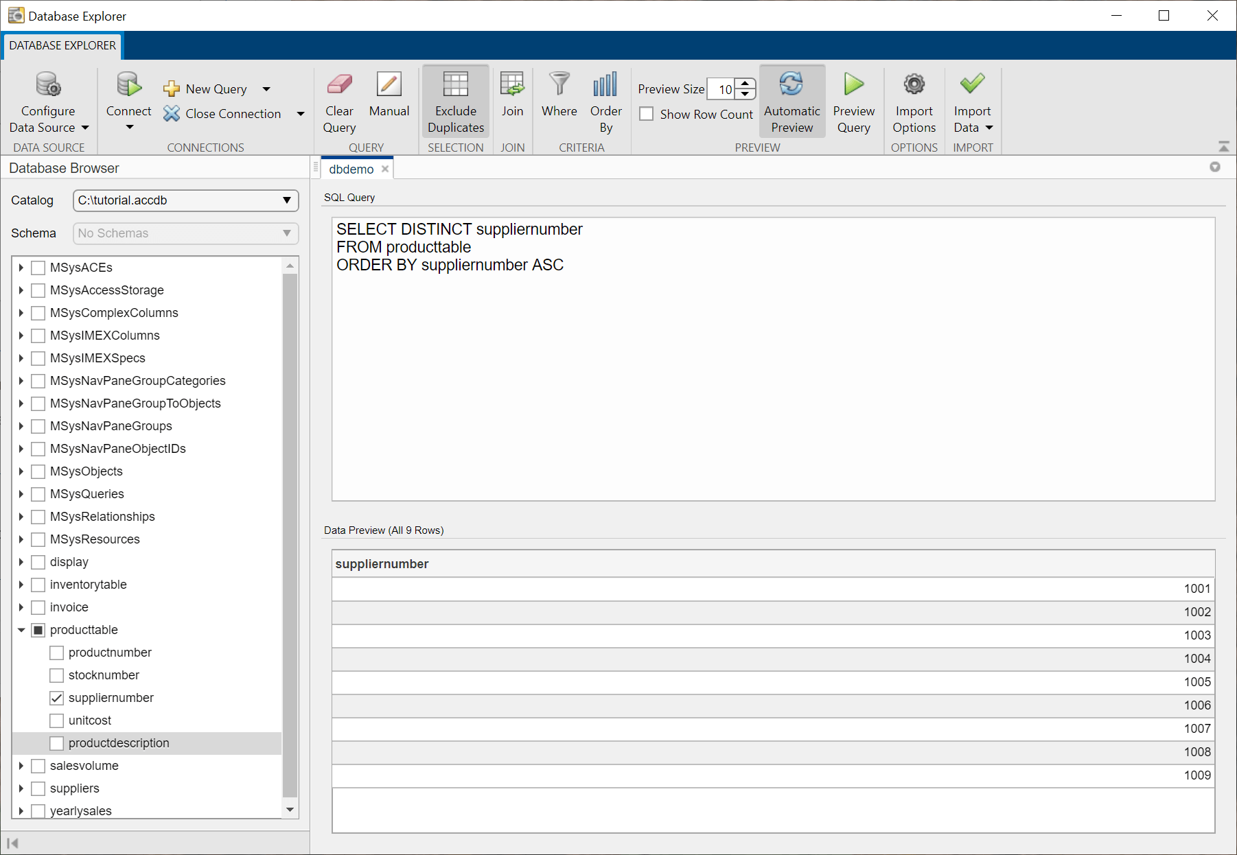 数据库浏览器窗格显示所选表productTable Database Explorer中的应用与suppliernumber列选中。SQL查询的窗格显示SQL SELECT语句选择独特的供应商数据通过使用SQL的语句。数据预览窗格显示所有九行显示独特的价值观。